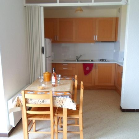 Appartement Avec Balcon, Parking, Clim Et Animaux Admis Proche Des Thermes - Fr-1-503-18 Balaruc-les-Bains Eksteriør bilde